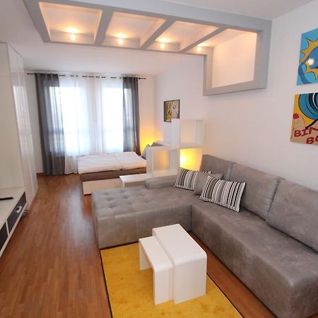 New Belgrade Apartment Neven, Parking 5 Evra Dan 外观 照片