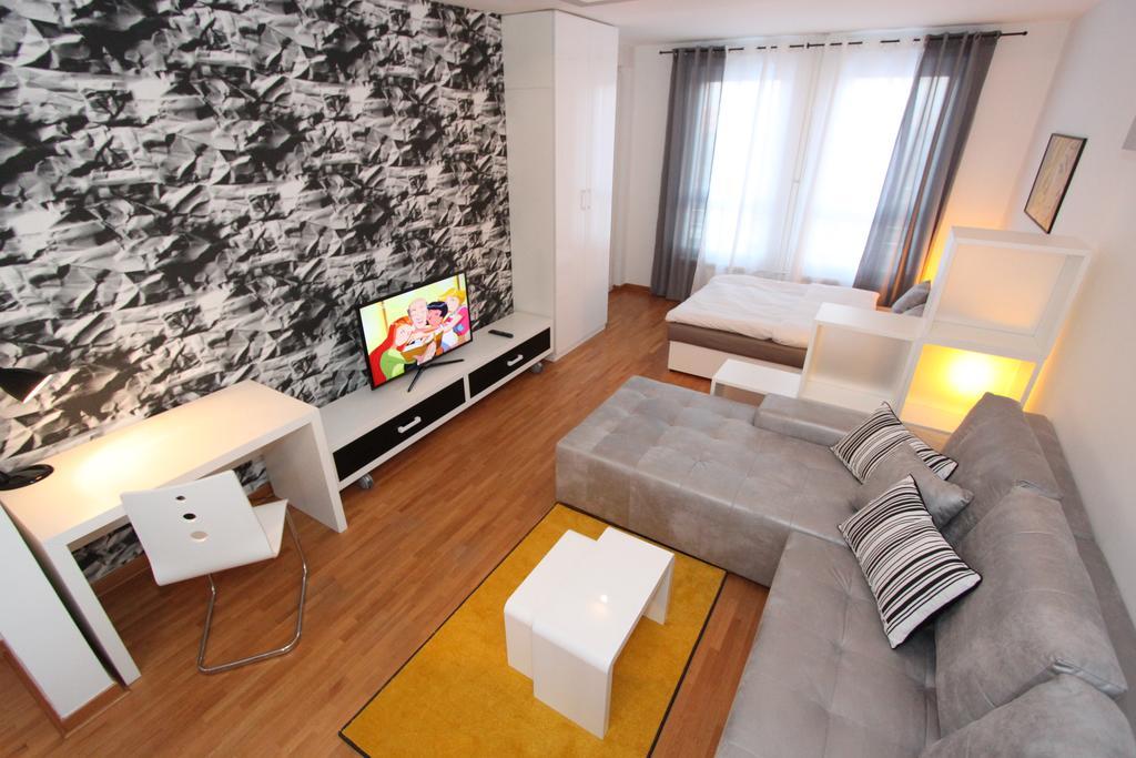 New Belgrade Apartment Neven, Parking 5 Evra Dan 外观 照片