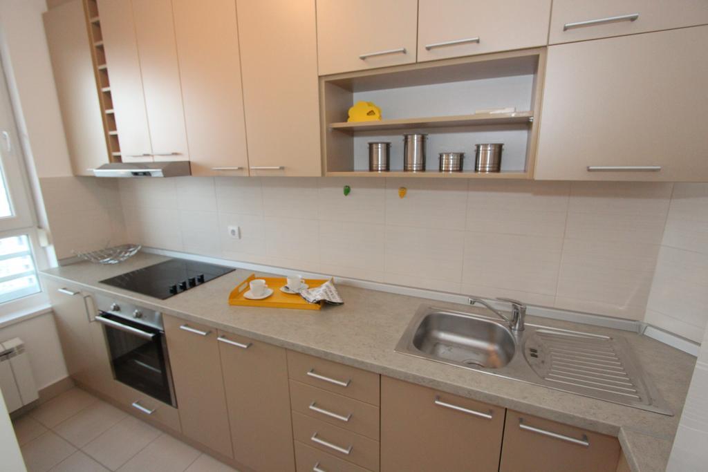 New Belgrade Apartment Neven, Parking 5 Evra Dan 外观 照片